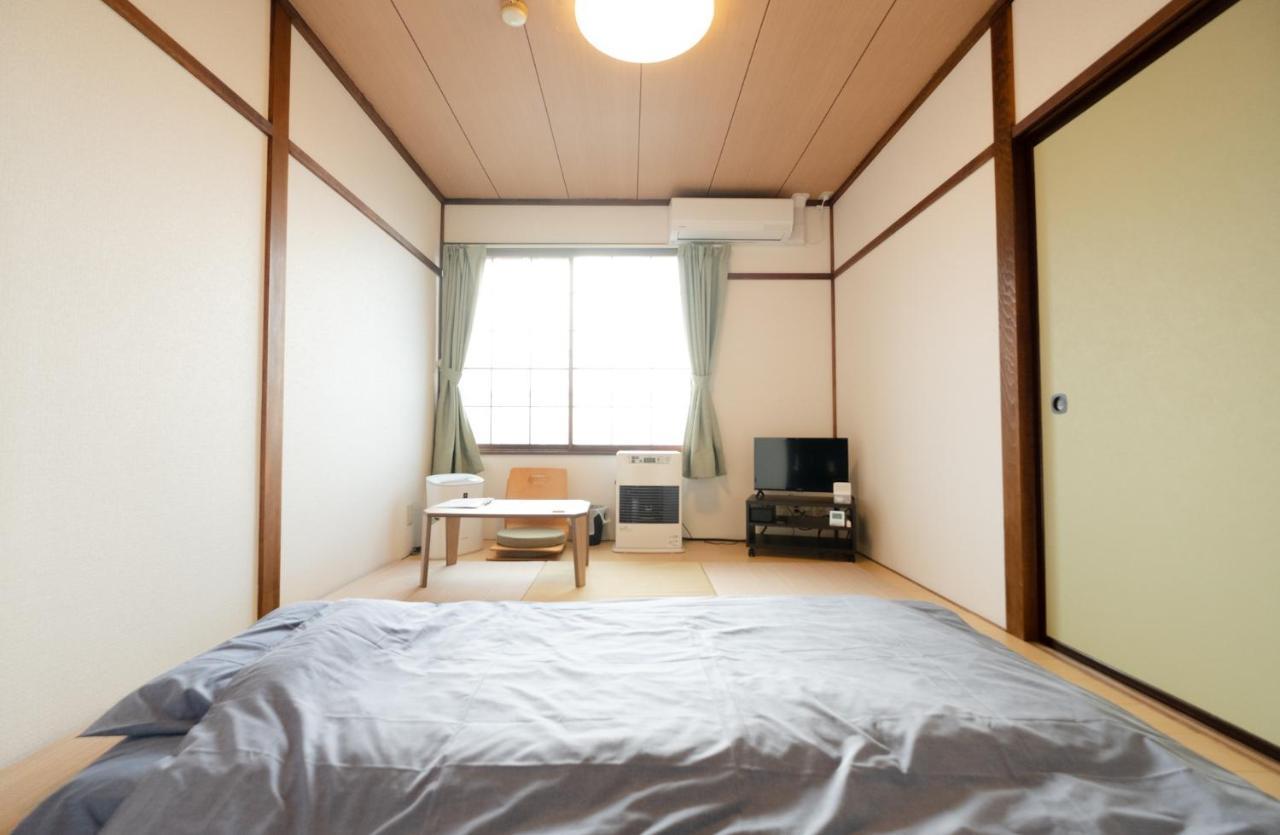 Guest House Matsuyoshi Тояко Экстерьер фото