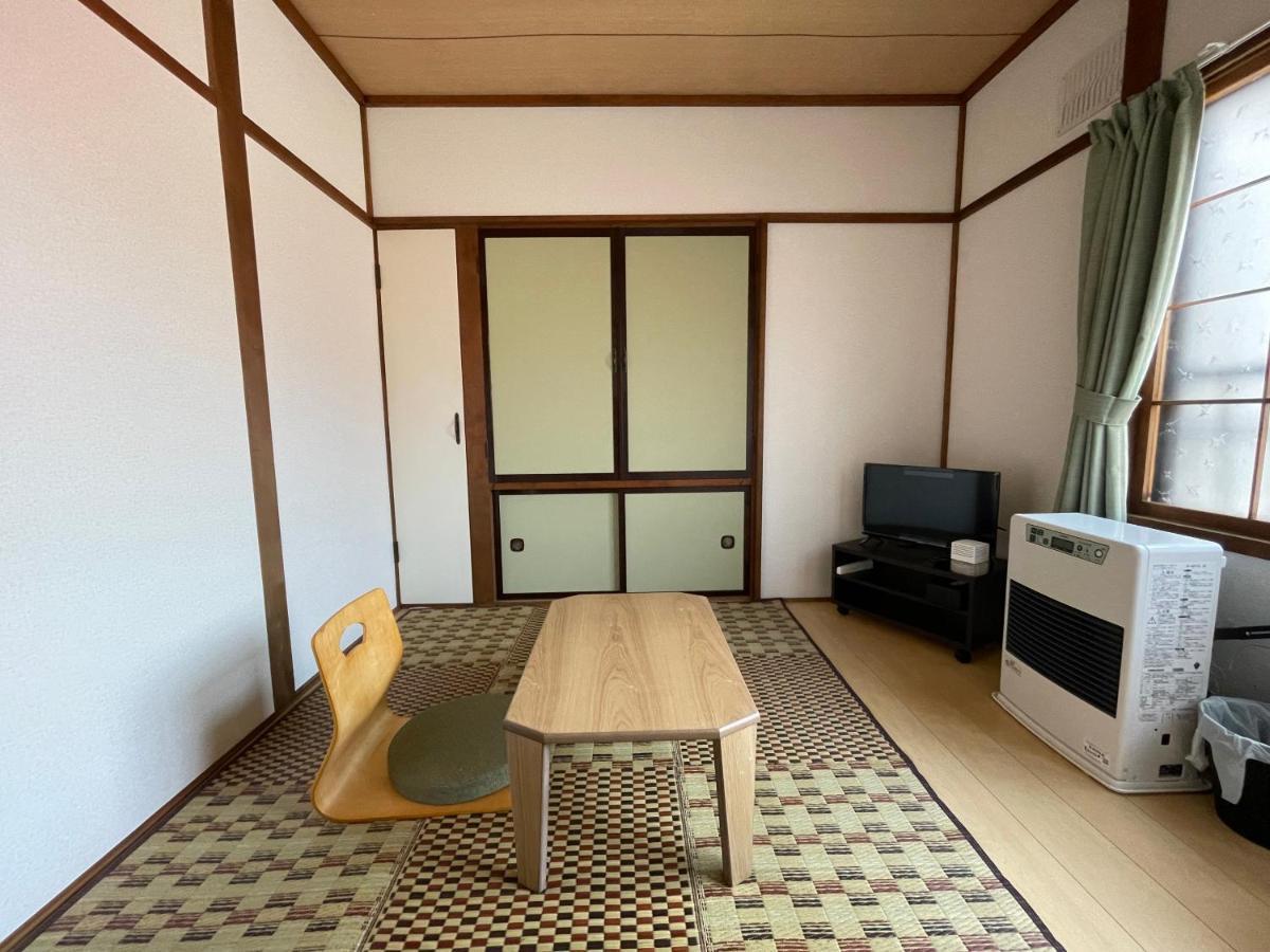 Guest House Matsuyoshi Тояко Экстерьер фото
